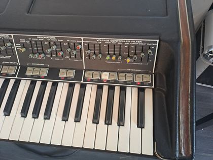 Moog-Polymoog 203A, polypedal,legs as-is
